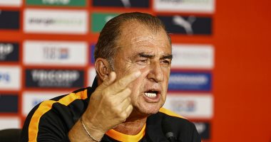 مدرب جالاتا سراي: مصطفى محمد سيلعب أساسيا أمام آيندهوفن