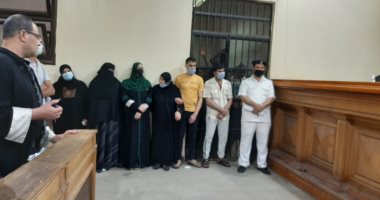 جنايات الزقازيق تستمع للشهود فى اتهام 5 أشقاء بقتل والدهم لاعتدائه على شقيقتهم