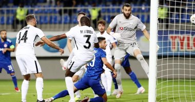 أولمبياكوس يكرر فوزه على نيفتشى ويتأهل لثالث أدوار دورى الأبطال بمشاركة كوكا.. فيديو