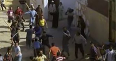 بائع وقف أمام "عصارة".. مشاجرة بالأسلحة النارية فى المرج.. فيديو