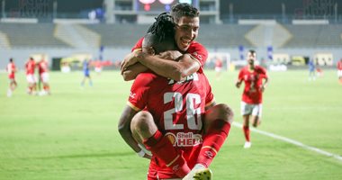 الأهلي يفوز على أسوان بثلاثية ويقترب من صدارة الدورى