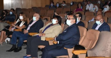 وزيرة الثقافة تشهد المشاركة الأولى لأصغر مطربة مصرية بأوبرا فيينا مع فرقة أوبرا القاهرة