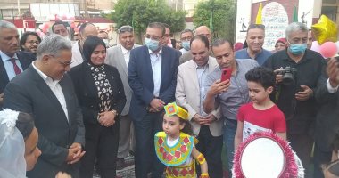 وفد "محلية النواب" يشهد وضع اسم الشهيد فضل الله علي مدرسة بالغربية.. صور