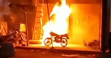 حريق محل كشرى بكفر الشيخ والحماية المدنية تتمكن من إخماده دون إصابات