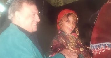 بصورة معه من طفولتها.. ناهد السباعى تحيى الذكرى 101 لميلادها جدها فريد شوقى