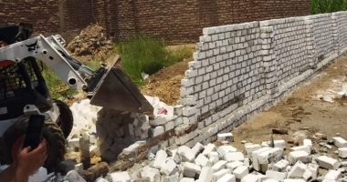 إزالة مخالفات بناء على أراضى زراعية بالأقصر ورصد مخالفة تعدي بالبناء بدون ترخيص