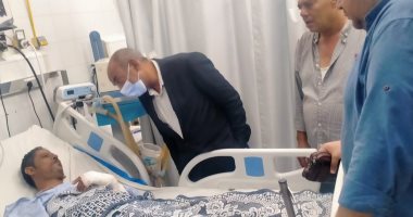 إصابة 22 مواطنًا فى حادث انقلاب أتوبيس على طريق ميت غمر - المنصورة.. صور