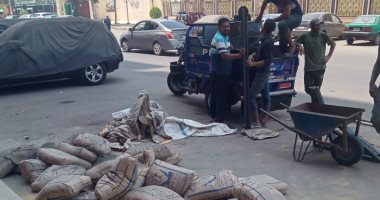 إيقاف الأعمال بدور سابع علوى لعقار مخالف في حملة بنطاق حى غرب المنصورة