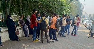 393 ألف طالب بالثانوية العامة يبدأون امتحان مادتى الأحياء والاستاتيكا