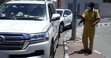 موانئ البحر الأحمر تجرى تعقيما للشاحنات والسيارات القادمة من الخارج.. صور