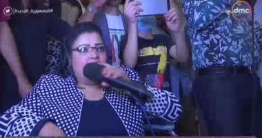 أول مطربة شعبية على كرسى متحرك: بغنى من صغرى والاجتهاد وصلنى لحلمى