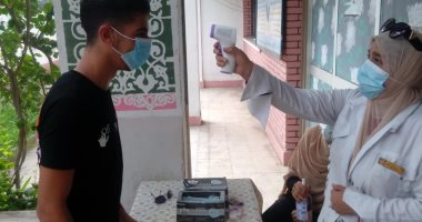 الرعاية الصحية تقدم خدمات طبية لـ500 طالب بالثانوية فى بورسعيد والأقصر