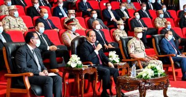 الرئيس السيسى :"عاوزين ننظم حياتنا كويس.. وعاوزين نطلع منتج محترم ونحترم آدمية الناس"