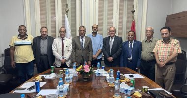 اتحاد المهن الطبية يجتمع مع هيئة الشراء الموحد لتوفير أجهزة ومستلزمات بالتقسيط