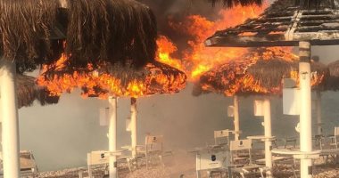 حرائق الغابات تضرب إيطاليا وتسبب بإجلاء 800 شخص في بيسكارا ..فيديو وصور