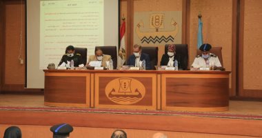 الموافقة على 17 قرارا لإقامة مشروعات ذات نفع عام لخدمة أهالى كفر الشيخ