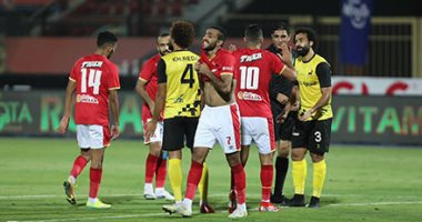 الأهلي يتصدر جدول الدورى بثنائية وادى دجلة.. كهربا يواصل التهديف.. محمد شريف يغرد منفردا بصدارة الهدافين.. تقنية الفيديو تلغى هدفا وركلة جزاء.. و7 مباريات تمنح أبناء التتش اللقب.. فيديو وصور