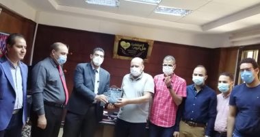 "صحة المنيا" تكرم المشاركين فى تنفيذ أعمال المبادرات الرئاسية