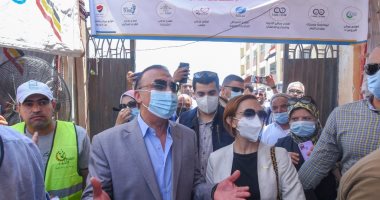 محافظ الإسكندرية يشارك فى إطلاق قافلة طبية لأهالى بهيج والقرى المجاورة.. صور