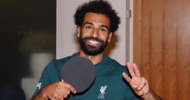 شاهد محمد صلاح يلعب تنس الطاولة خلال تدريباته مع ليفربول
