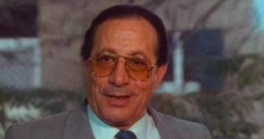 ذكرى وفاة الفنان أبو بكر عزت.. اليوم