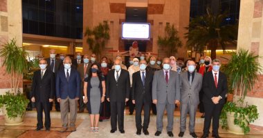 تخريج الدفعة الثانية من البرنامج التخصصى لإعداد القيادات بـ"العربية للتصنيع"