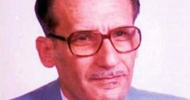 أبو الهيجاء عفيف تخصص فى الأدب العباسى والجاهلى ودرس بمصر.. هل تعرفه