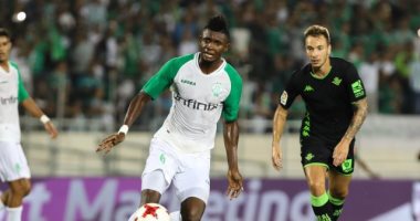 الكونغولي نجوما لاعب الرجاء المغربي على رادار الزمالك