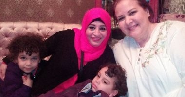 نرمين: دلال عبدالعزيز جبرت بخاطرى فى كواليس "سابع جار" ولما ماتت صحابي عزونى كأنها أمى
