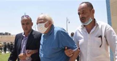 رشوان توفيق .. ملك الواجب لا يترك جنازة أو عزاء رغم السن وحالته الصحية