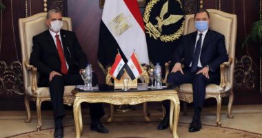 وزير الداخلية العراقى يعود للبلاد بعد زيارة رسمية إلى القاهرة