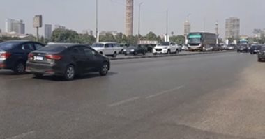 تعرف على الحالة المرورية أعلى كوبرى أكتوبر وطريق الكورنيش.. بث مباشر
