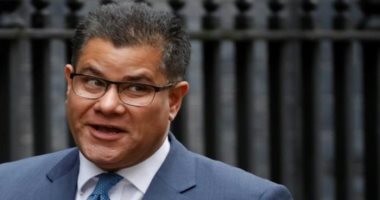 رئيس مؤتمر المناخ يطالب الدول الأكثر تلوثا بخطط لخفض الانبعاثات