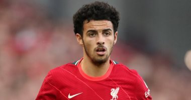 ليفربول يعلن إصابة كورتيس جونز بارتجاج طفيف وغيابه عن مباراة نورويتش
