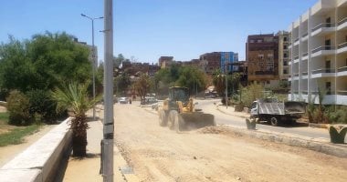 إزالة إشغالات وتعديات على مساحة 26 ألف متر مربع بأسوان.. صور
