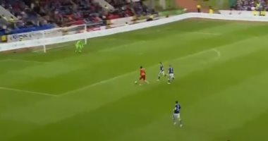 جالاتا سراى يتعادل مع سانت جونستون 1 - 1 فى الشوط الأول بـ الدوري الأوروبي