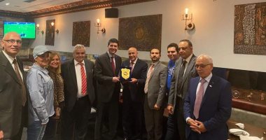 بيت العائلة المصرية بلندن يكرم القنصل وليد عثمان بمناسبة انتهاء فترة عمله