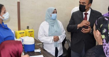 محافظ المنيا يكلف نائبه بمتابعة العمل بمراكز تلقى لقاح كورونا بسمالوط ومغاغة