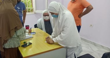 اقبال على مراكز لقاح المسافرين للخارج ببنى سويف.. وكيل الوزارة يكشف التفاصيل