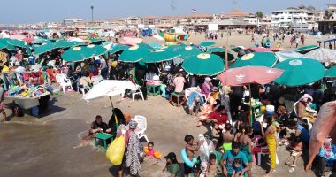 رأس البر تستقبل روادها فى العطلة الأسبوعية هربا من حرارة الجو.. لايف وصور