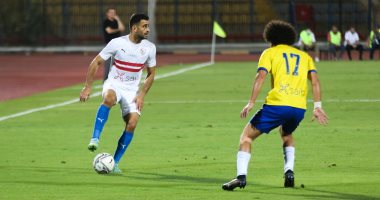 التعادل السلبي يحسم الشوط الأول من مباراة الزمالك والإسماعيلي.. صور