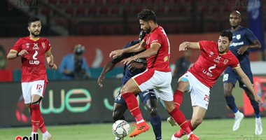 الأهلى يستعيد الانتصارات أمام إنبى.. الضغط العالى واستغلال الفرص يمنح الأحمر الأريحية.. موسيمانى يجري تغييرات لعلاج التراجع البدني.. وأبناء التتش يواصلون مطاردة الزمالك على قمة الدوري