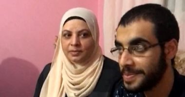 الأول على الثانوية الأزهرية مكفوفين: والدتى كانت تذاكرلى بسبب إعاقتى البصرية