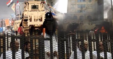 8 سنوات على تطهير مصر من بؤرة "رابعة" الإرهابية.. المليشيات والبلطجة والقتل كان شعار الجماعة فى تلك المرحلة.. والشعب يعطى التفويض بفض التنظيم والاعتصام الإرهابى المسلح.. ومصر تنتقل للجمهورية الجديدة