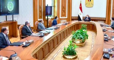 الرئيس السيسي يوجه بإعادة صياغة استغلال أصول وأراضى مراكز البحوث الزراعية.. ويشدد على وضع الخطة التنفيذية الخاصة بتطعيم كافة أعضاء وكوادر الجامعات والمعاهد من هيئة التدريس والعاملين والموظفين والطلاب ضد كورونا