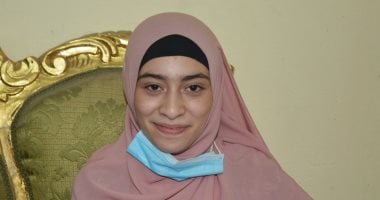 العاشرة مكرر بعلمى الثانوية الأزهرية تكشف سر رغبتها فى كلية الطب.. فيديو