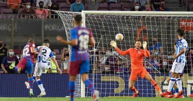 برشلونة يتجاوز محنة رحيل ميسي ويضرب سوسيداد برباعية فى الليجا.. فيديو