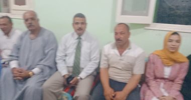 محافظ كفر الشيخ يكلف وفدا لتهنئة عبير عادل الثالثة على الجمهورية بالثانوية الأزهرية