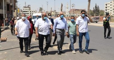 محافظ الجيزة يتابع تنفيذ أرصفة المشاة بمحور أنور السادات تمهيدا للافتتاح