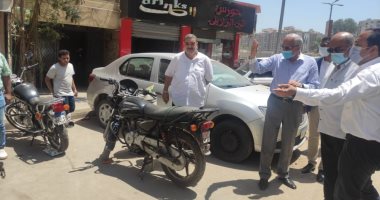 محافظ الجيزة يوجه بكلبشة سيارات الانتظار الخاطئ بطريق المريوطية